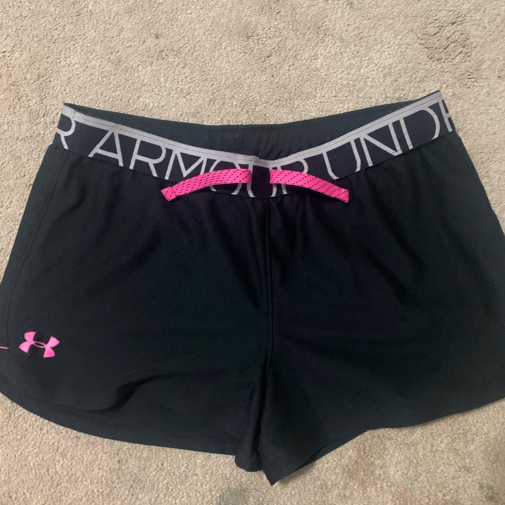 under armour athletic flowy shorts!!